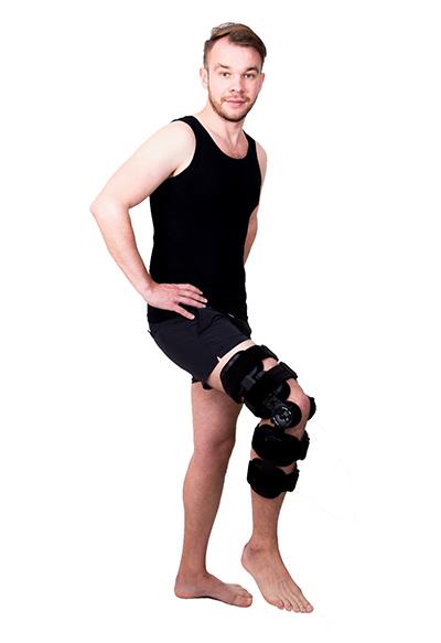 Model Show The Knee Support