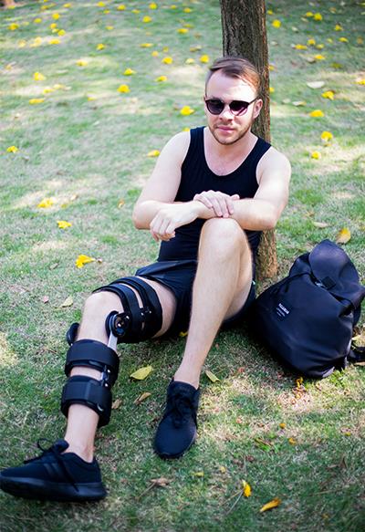 Adjustable Range Of Motion Knee Brace